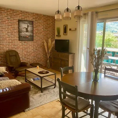 Joli F2 Avec Balcon, Parking Et Proche Thermes - Fr-1-703-213 * Amelie-les-Bains-Palalda
