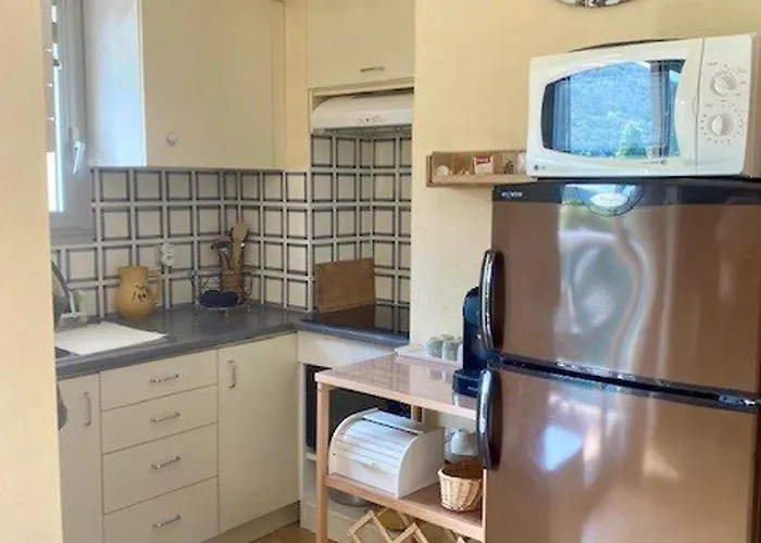 Διαμέρισμα Joli F2 Avec Balcon, Parking Et Proche Thermes - Fr-1-703-213